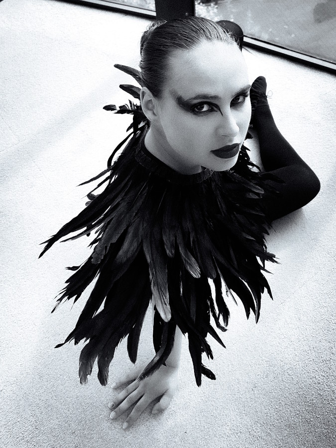 The Black Swan, digital 5